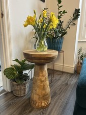 Massivholz Pilz Beistelltisch